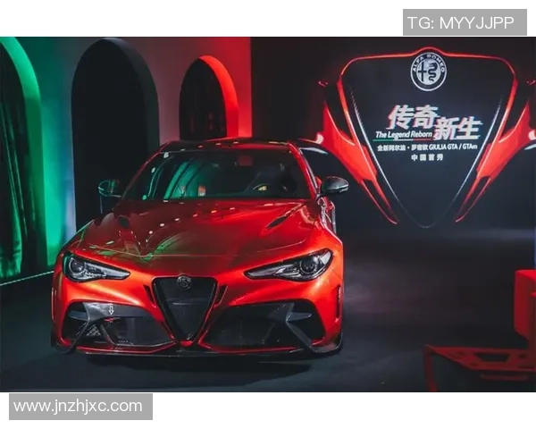 传奇球星荣耀再现足球广告打造不朽传奇魅力球场盛宴 传奇球星荣耀再现足球广告打造不朽传奇魅力球场盛宴