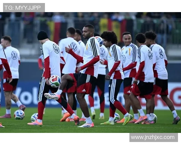 德国足球队最新球星名单公布备战国际赛事阵容强劲 德国足球队最新球星名单公布备战国际赛事阵容强劲