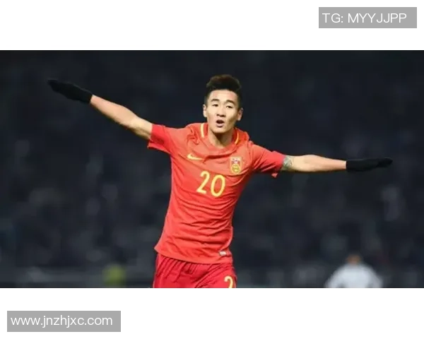 硬皮足球明星球员风采展示，感受顶级球技与无畏精神